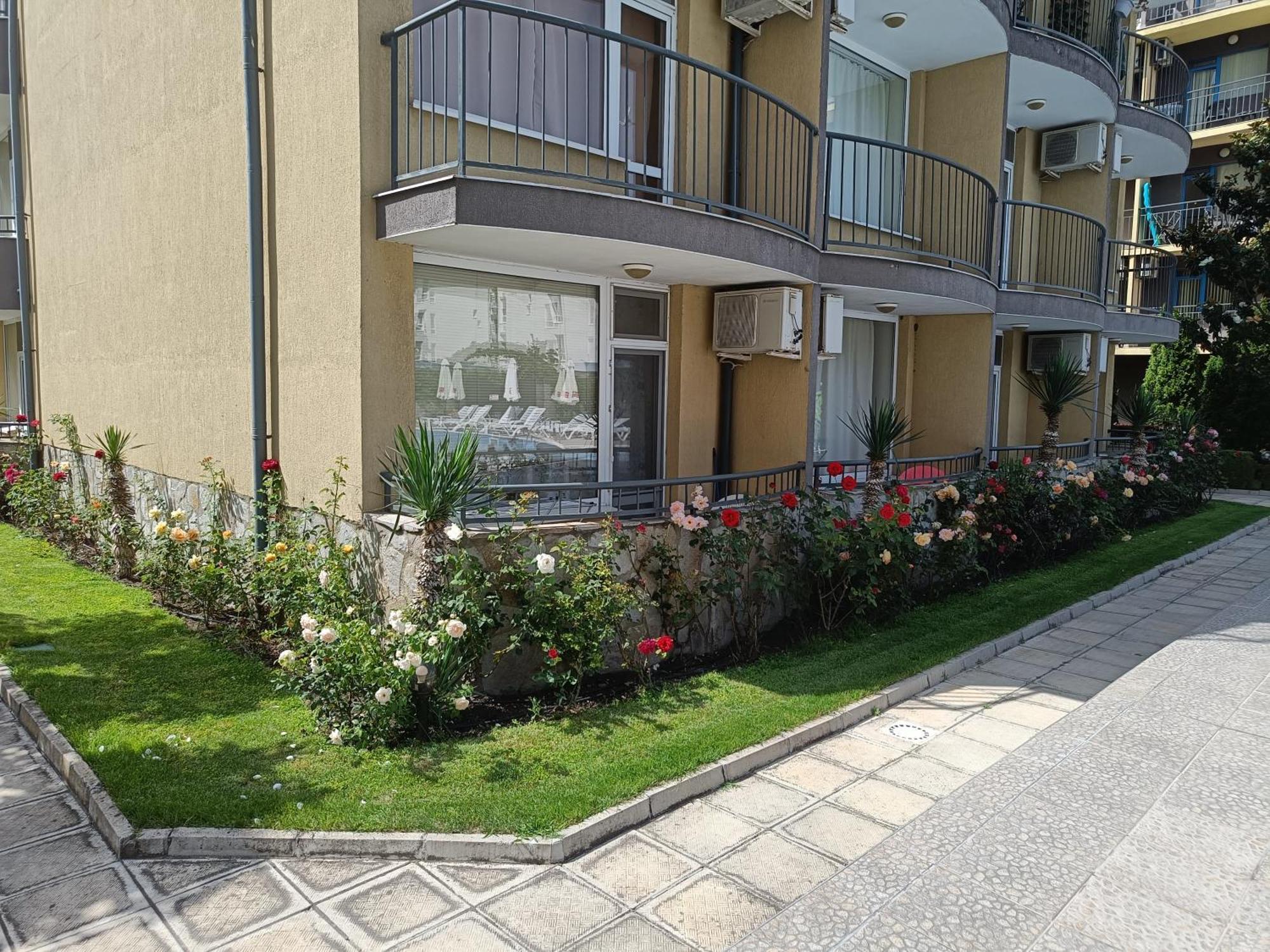 Rose Residence Sunny Beach Eksteriør billede